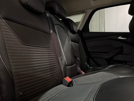 Ford Focus Titanium, 2017 года, пробег 196000 км