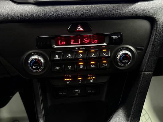 Kia Sportage Luxe+, 2021 года, пробег 94120 км