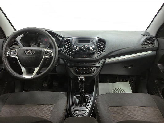 Lada (ВАЗ) Vesta Comfort, 2018 года, пробег 132156 км