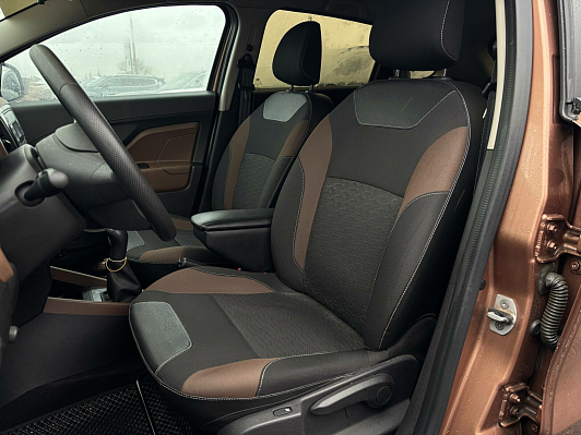 Lada (ВАЗ) XRAY Exclusive (2018), 2020 года, пробег 70851 км