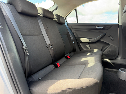Skoda Rapid Hockey Edition Active, 2019 года, пробег 128000 км