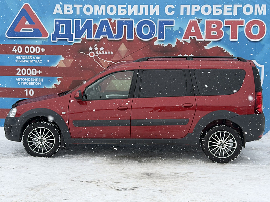 Lada (ВАЗ) Largus Luxe (5 мест), 2019 года, пробег 123501 км