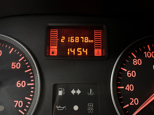 Renault Sandero, 2013 года, пробег 216847 км