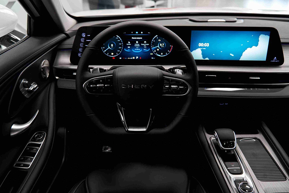 Chery Arrizo 8 Ультра Черный / Ultra Black, белый