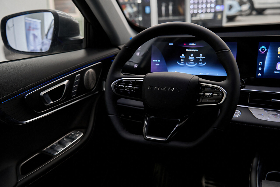 Chery Tiggo 8 Pro Max Elite FWD, зеленый