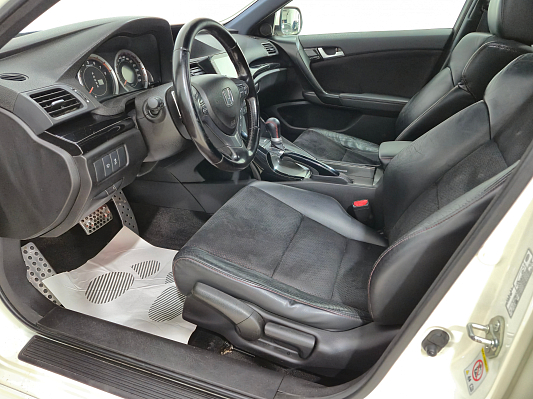 Honda Accord, 2011 года, пробег 189473 км