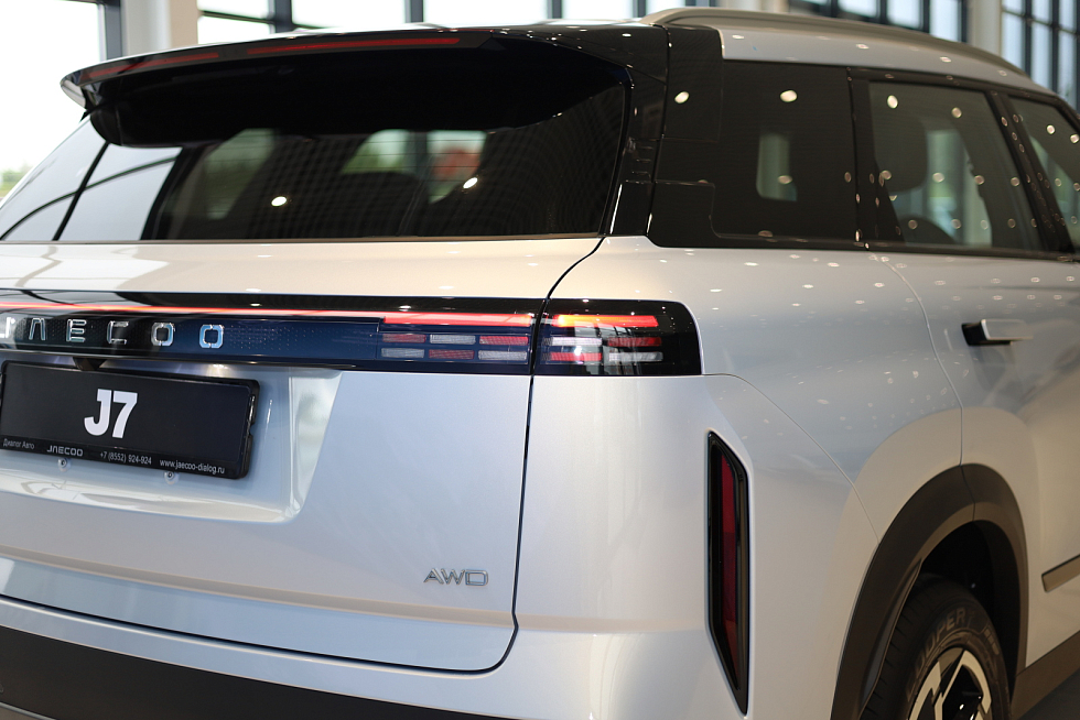 Jaecoo J7 Ultimate, серебряный