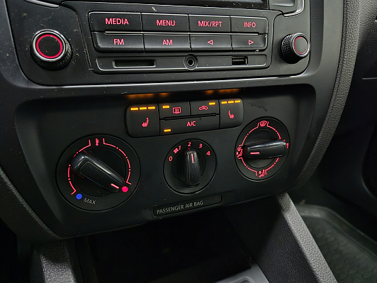 Volkswagen Jetta Comfortline, 2014 года, пробег 167039 км
