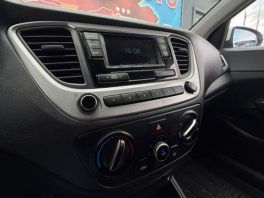 Hyundai Solaris Comfort, 2018 года, пробег 109000 км