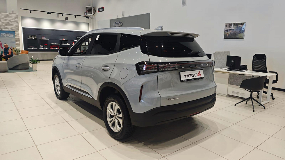 Chery Tiggo 4 CVT Line, серый