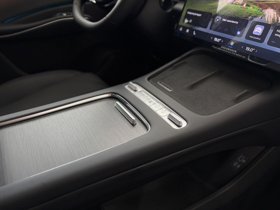 Omoda C7 , зеленый