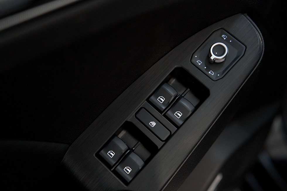 Haval Jolion Комфорт, черный