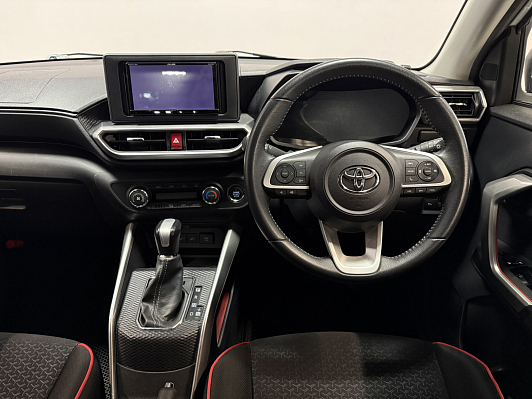 Toyota Raize, 2020 года, пробег 118000 км
