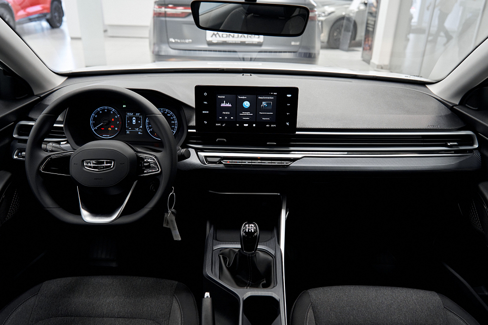 Geely Emgrand Flagship, белый