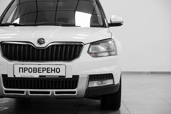 Skoda Yeti, 2015 года, пробег 146000 км