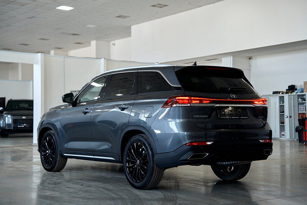 Changan CS75 Pro Техно 5 мест, серый