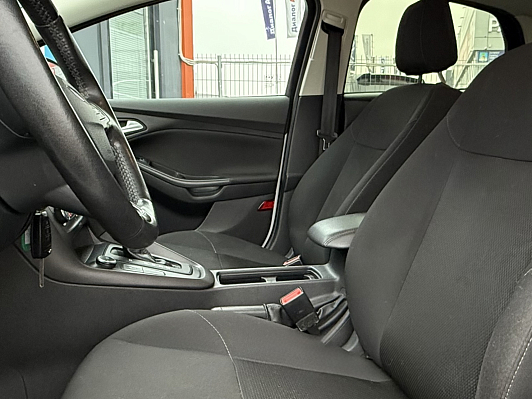 Ford Focus SYNC Edition, 2016 года, пробег 118000 км