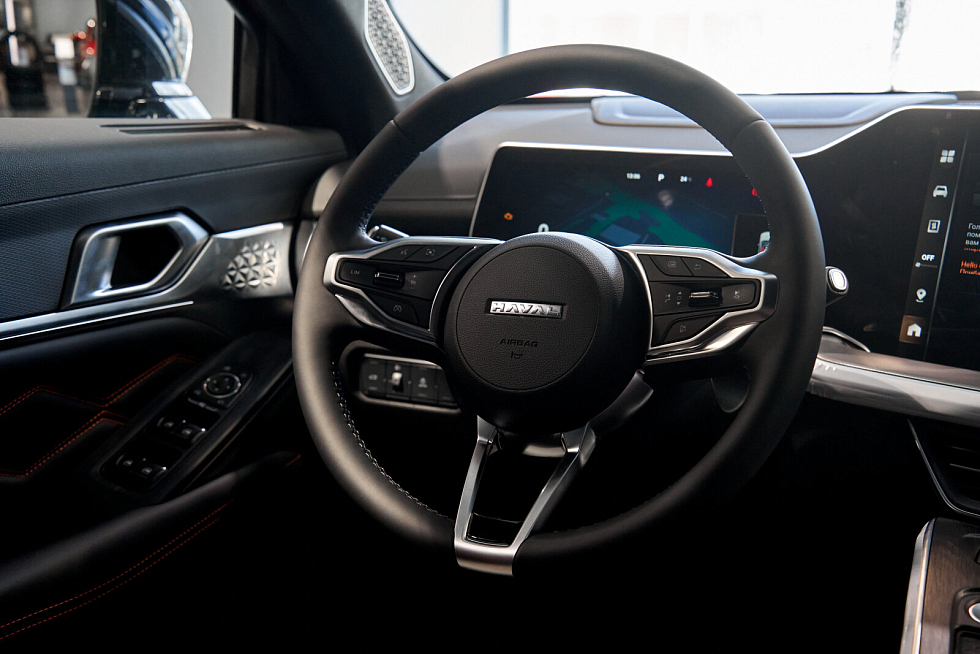 Haval F7 Премиум (2026), черный