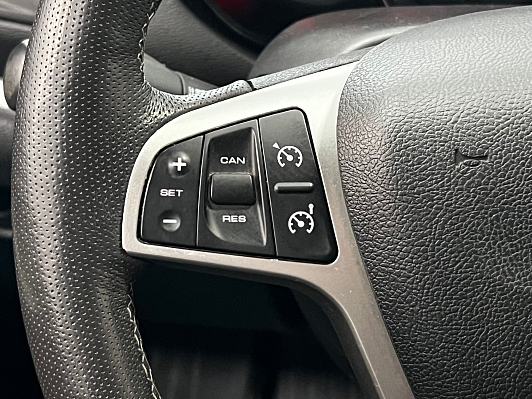 Lada (ВАЗ) Vesta Luxe, 2021 года, пробег 65000 км