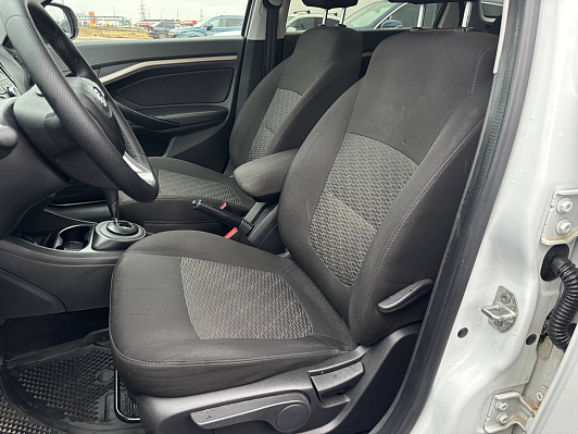 Lada (ВАЗ) Vesta Luxe Multimedia (2017-2019), 2019 года, пробег 92437 км