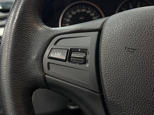 BMW 3 серии 316i SE, 2014 года, пробег 130000 км