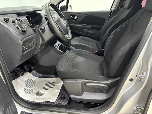 Renault Kaptur Drive, 2017 года, пробег 108155 км