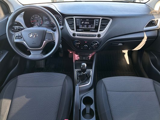 Hyundai Solaris Comfort, 2019 года, пробег 98980 км