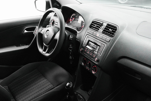 Volkswagen Polo Trendline, 2019 года, пробег 70700 км