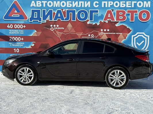 Opel Insignia Essentia, 2013 года, пробег 236000 км