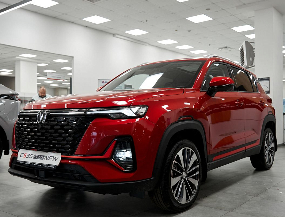 Omoda C7 Актив, серебряный