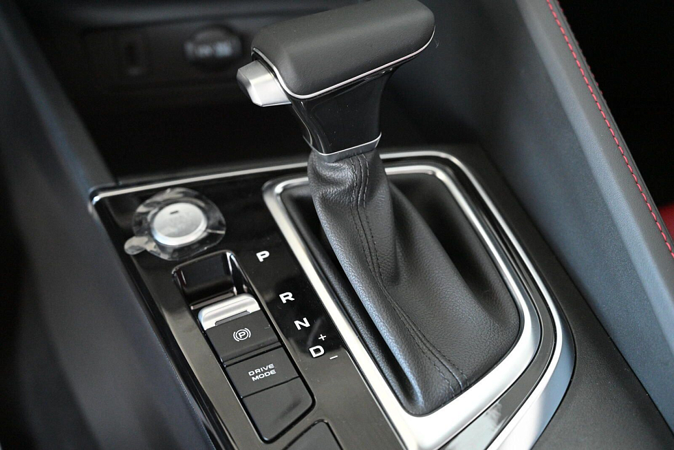 Changan Eado Plus Техно, серебряный