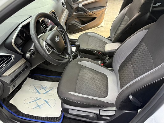 Lada (ВАЗ) Vesta, 2023 года, пробег 48175 км