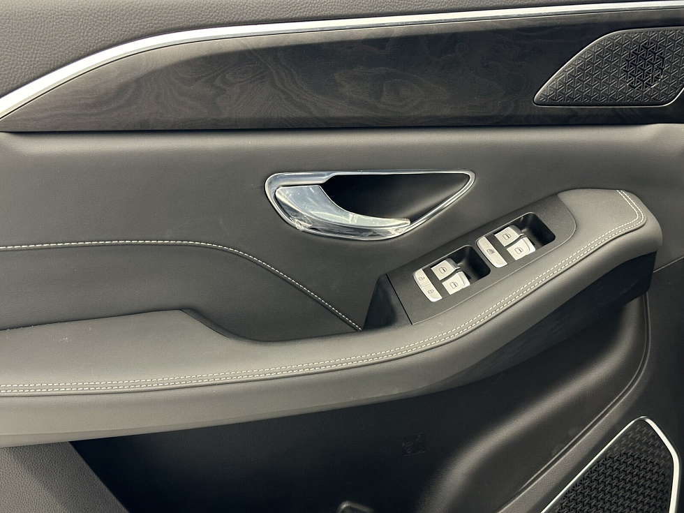 JETOUR X90 PLUS Comfort, серый