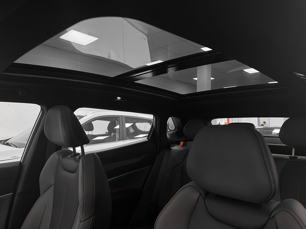 Geely Cityray Флагман, серебряный