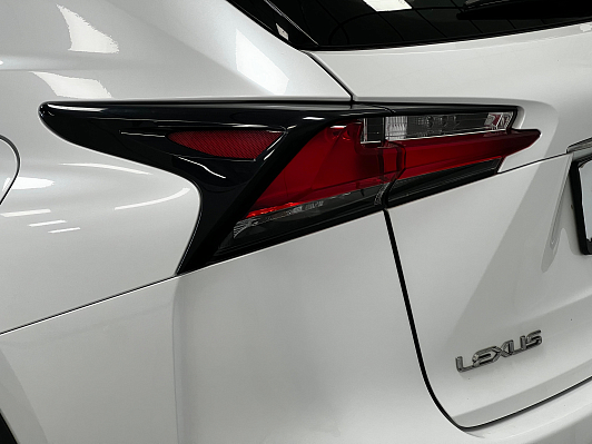 Lexus NX Progressive, 2017 года, пробег 223000 км