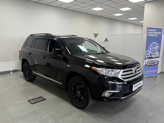Toyota Highlander, 2013 года, пробег 228793 км