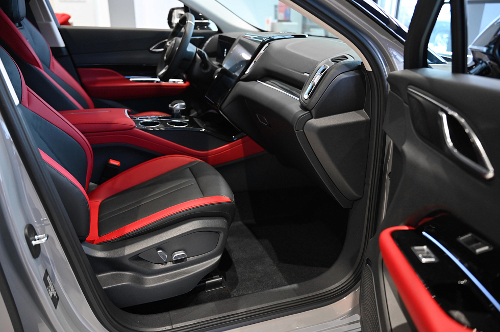 Hongqi HS3 Comfort, серый