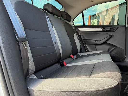 Skoda Rapid Hockey Edition Active, 2019 года, пробег 125430 км