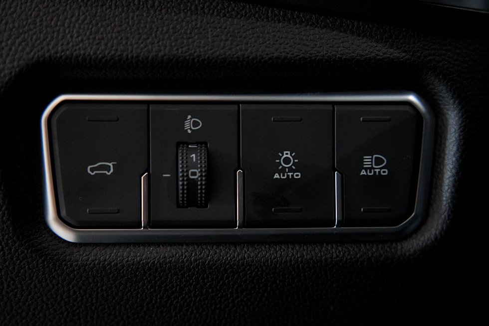 Haval F7 Премиум (2026), серый