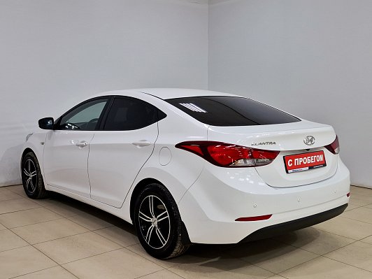 Hyundai Elantra Base, 2015 года, пробег 142320 км