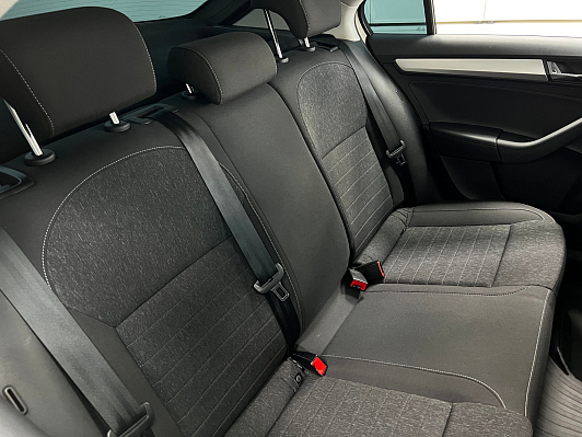 Skoda Rapid Style, 2021 года, пробег 107800 км
