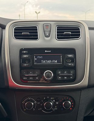 Renault Logan Stepway Life, 2020 года, пробег 133221 км