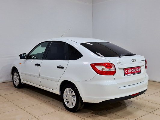 Lada (ВАЗ) Granta Comfort Multimedia Glonass 21911-51-00D, 2015 года, пробег 132120 км