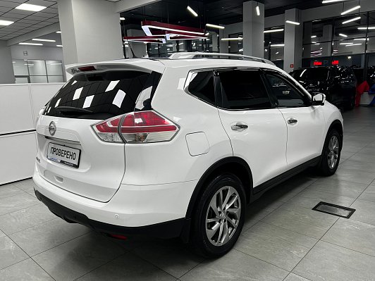 Nissan X-Trail LE, 2016 года, пробег 79000 км
