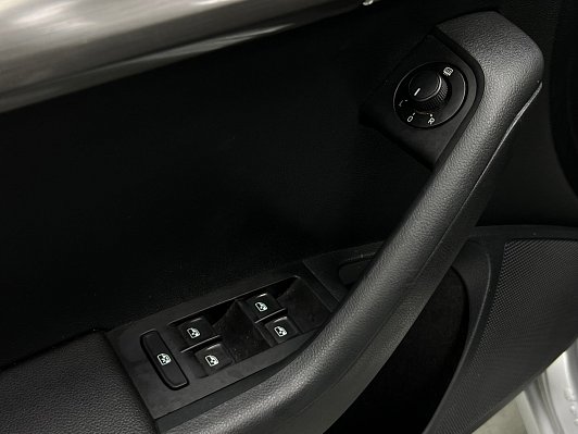 Skoda Octavia Hockey Edition, 2018 года, пробег 140290 км