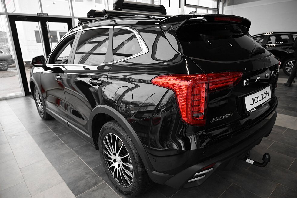 Haval Jolion Премиум, черный