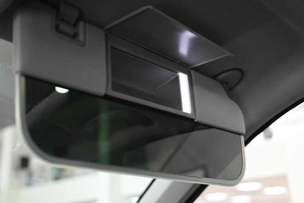 Geely Atlas Флагман, голубой