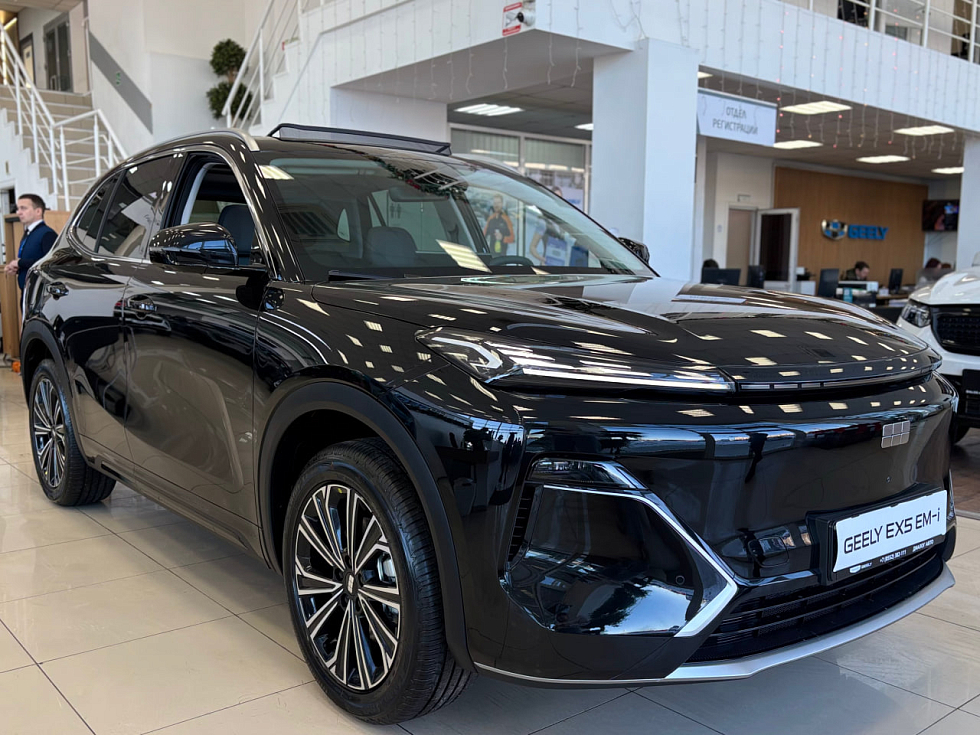 Geely EX5 EM-i Pro, черный
