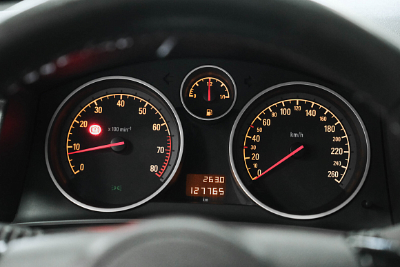 Opel Astra Cosmo, 2013 года, пробег 127000 км