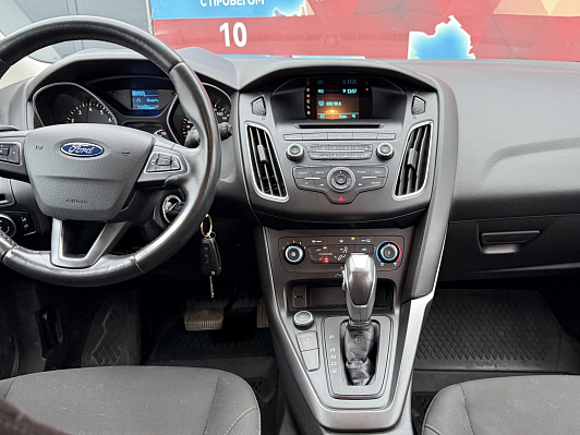Ford Focus SYNC Edition, 2016 года, пробег 118000 км